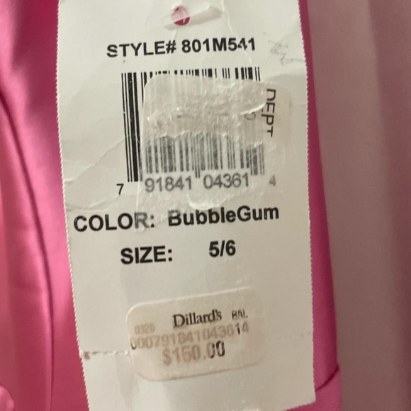 Brand new with tags (NWT) Pink Proms dress/Ballgown Dress/Homecomig dress - Picture 5 of 5